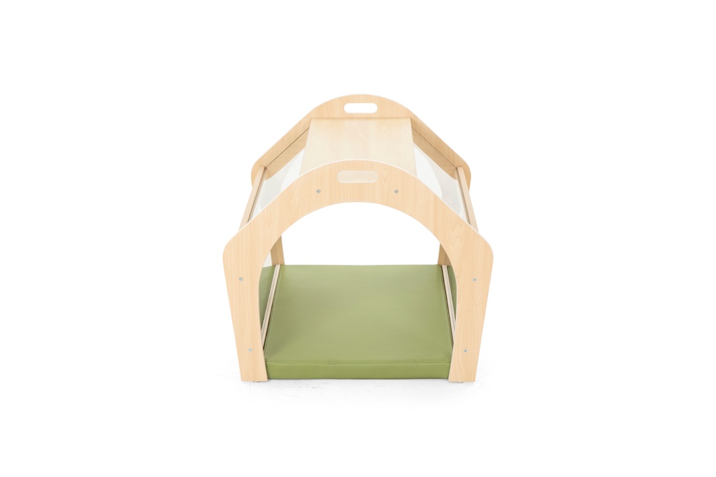 Kleiner Kriechtunnel mit Spiegel und Matte