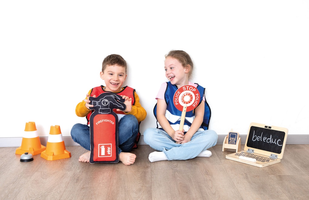 Rollenspielset Feuerwehr und Polizeistation